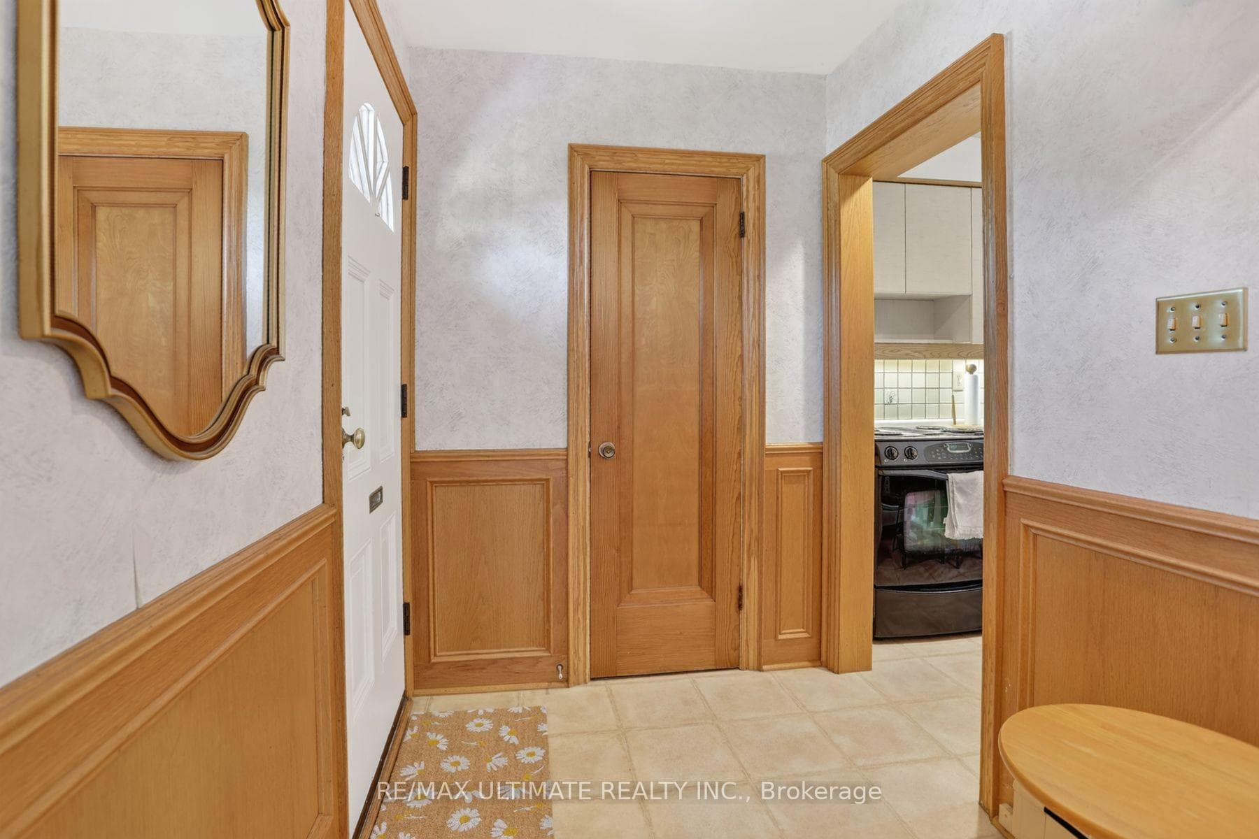 81 Flora Drive photo 6