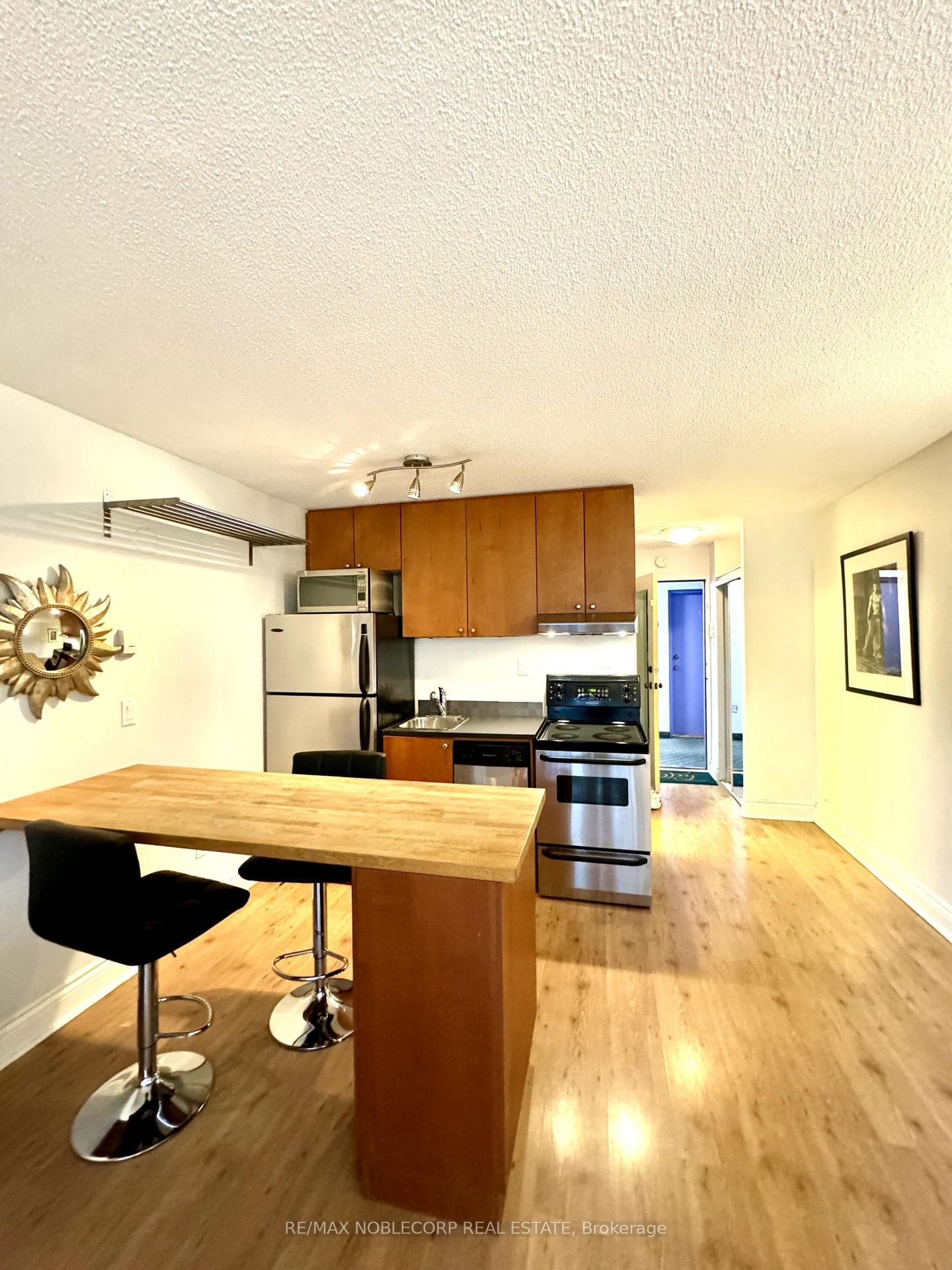123 Woodbine Avenue Unit 329 photo 7