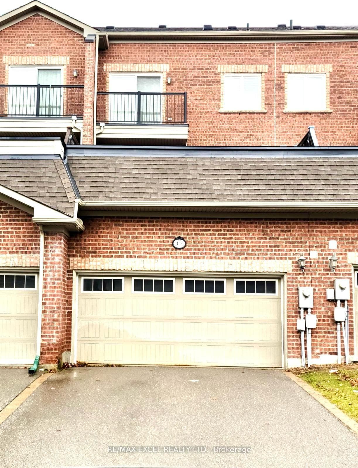 17 Earnshaw Drive photo 3