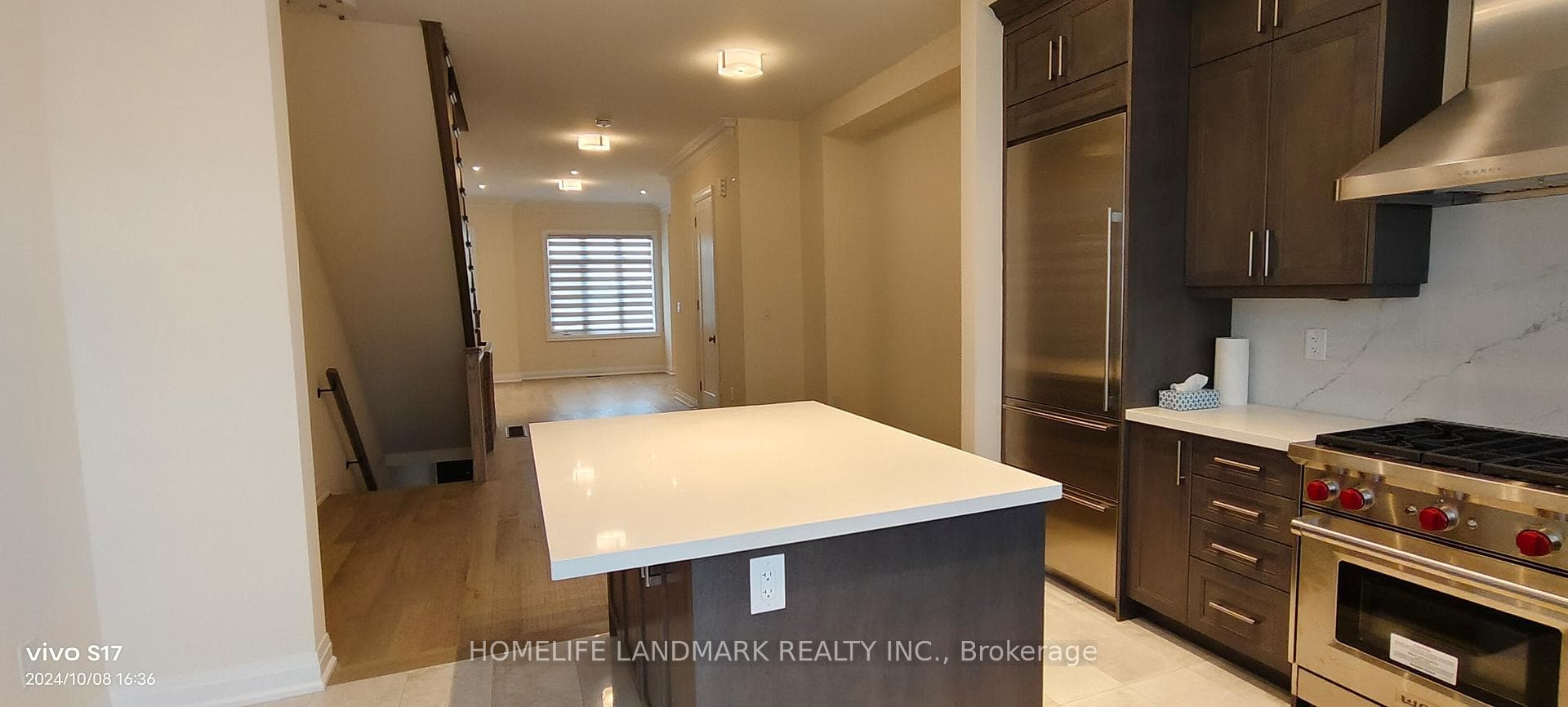 4263 Major Mackenzie Drive photo 5