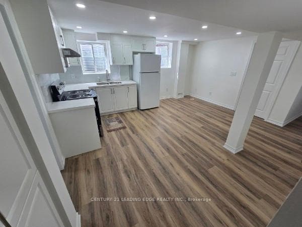 Bright, Spacious Main Area