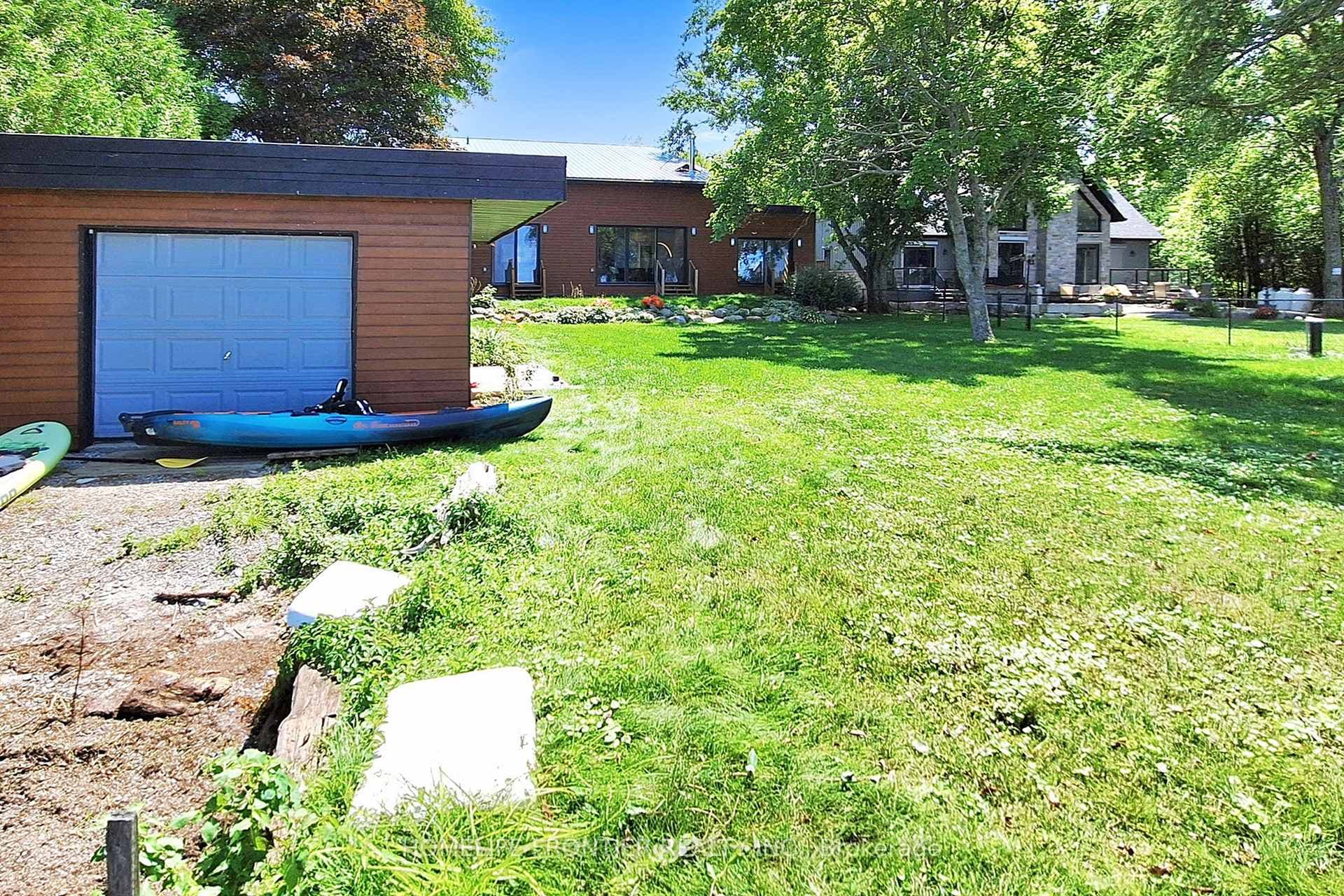 44 Irving Drive photo 30