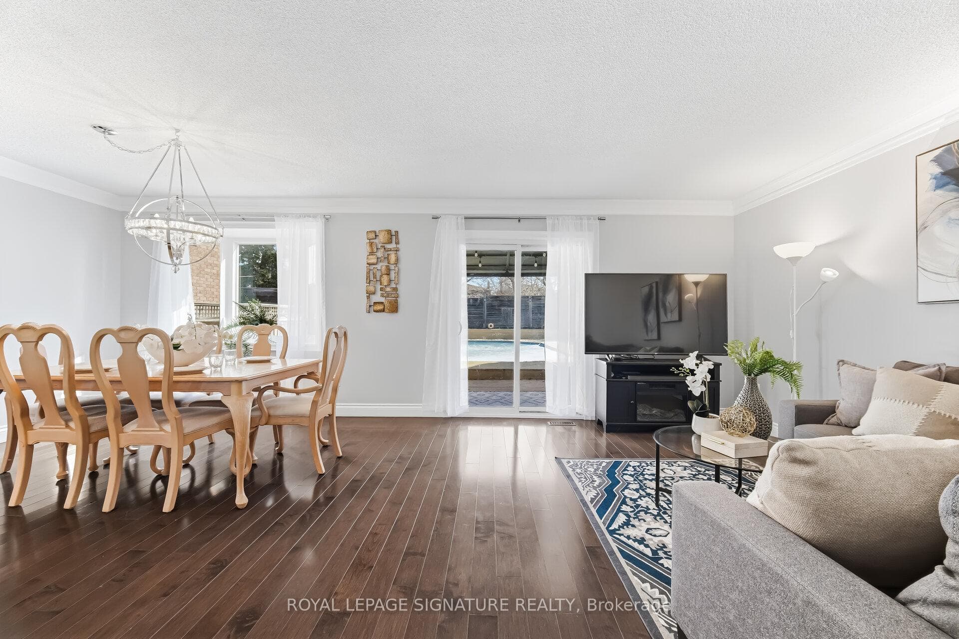 48 Evalene Court photo 19