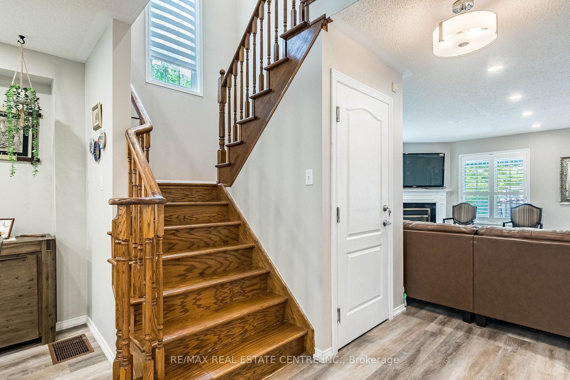 1244 Field Drive photo 19