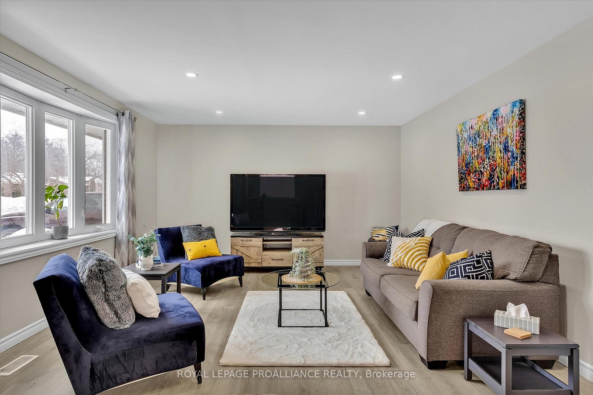 1167 Algonquin Boulevard photo 12