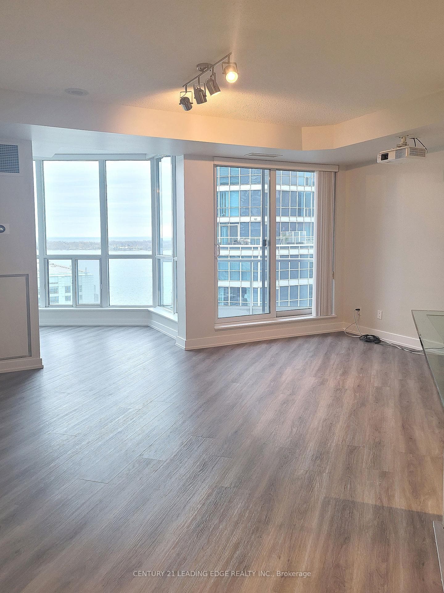 Vinyl Floors