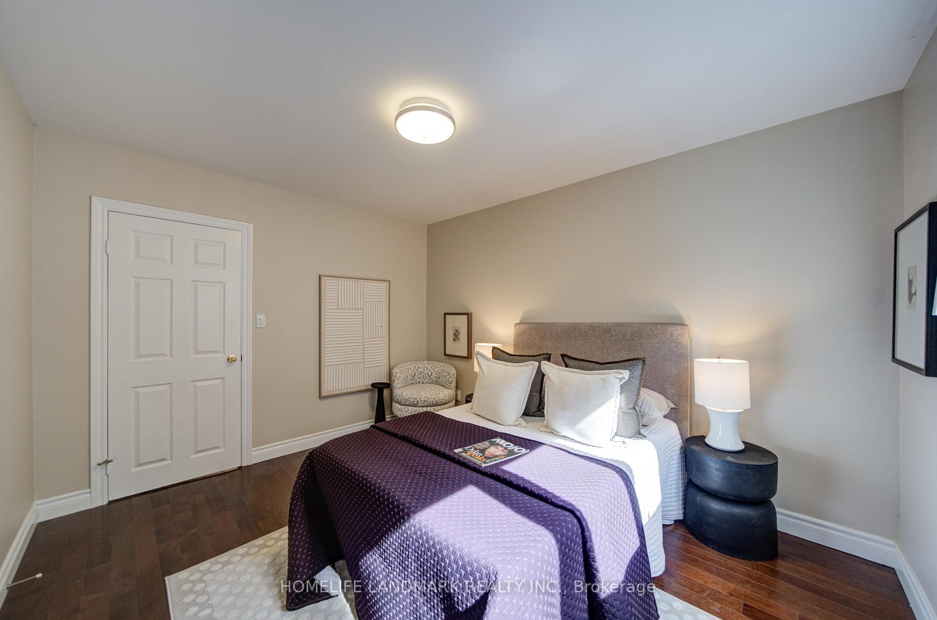 21 Colonnade Road photo 39