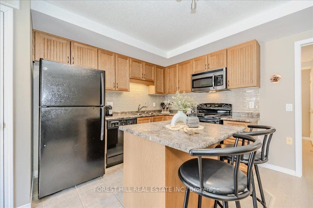 1460 Highland Road Unit 10E photo 11
