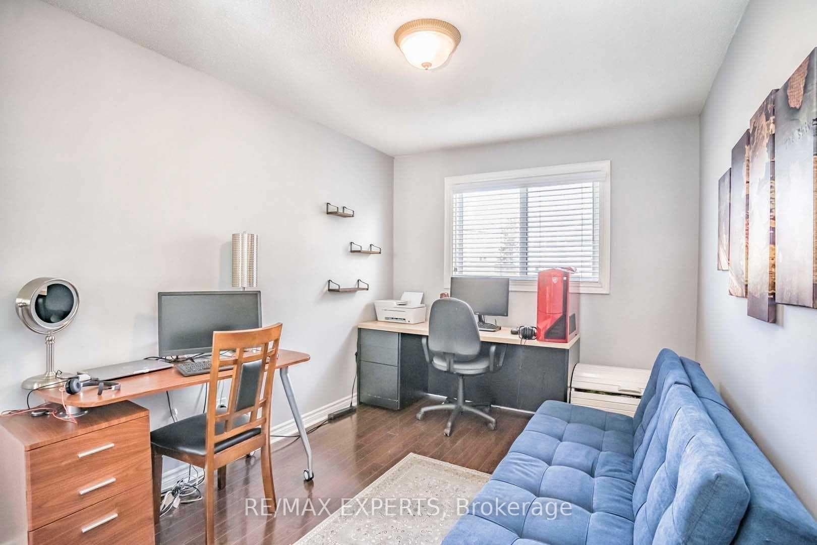 101 Morley Crescent photo 21