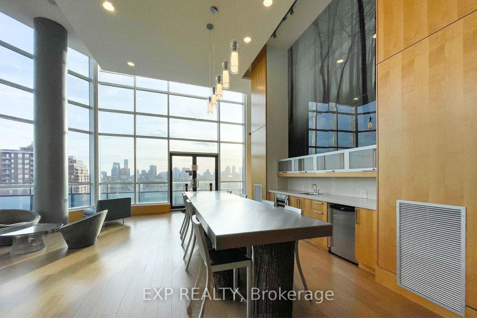 2885 Bayview Avenue Unit 1017 photo 36
