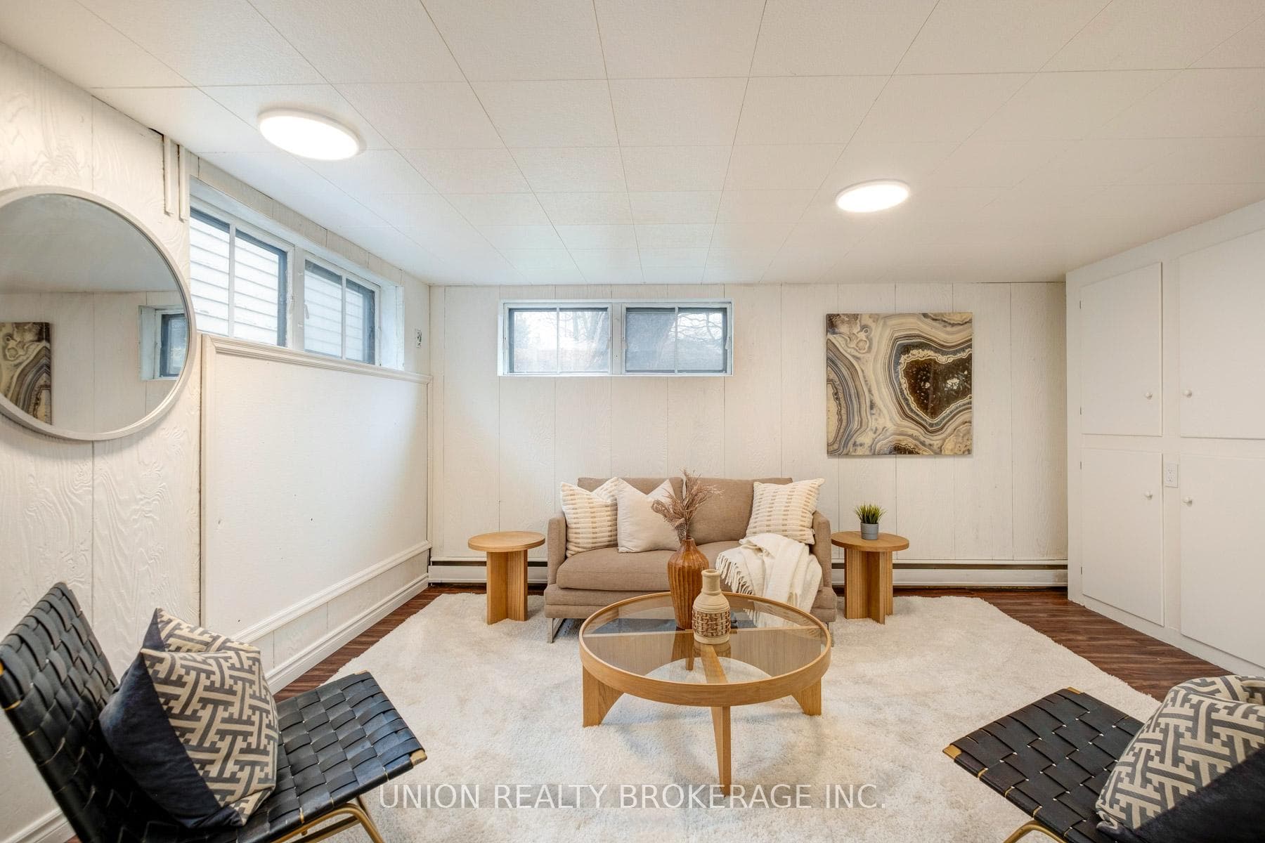 53 Long Crescent photo 28