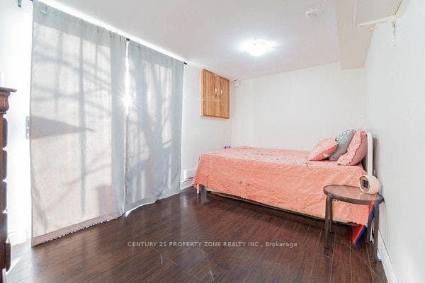 6860 Glen Erin Drive Unit 19 photo 29