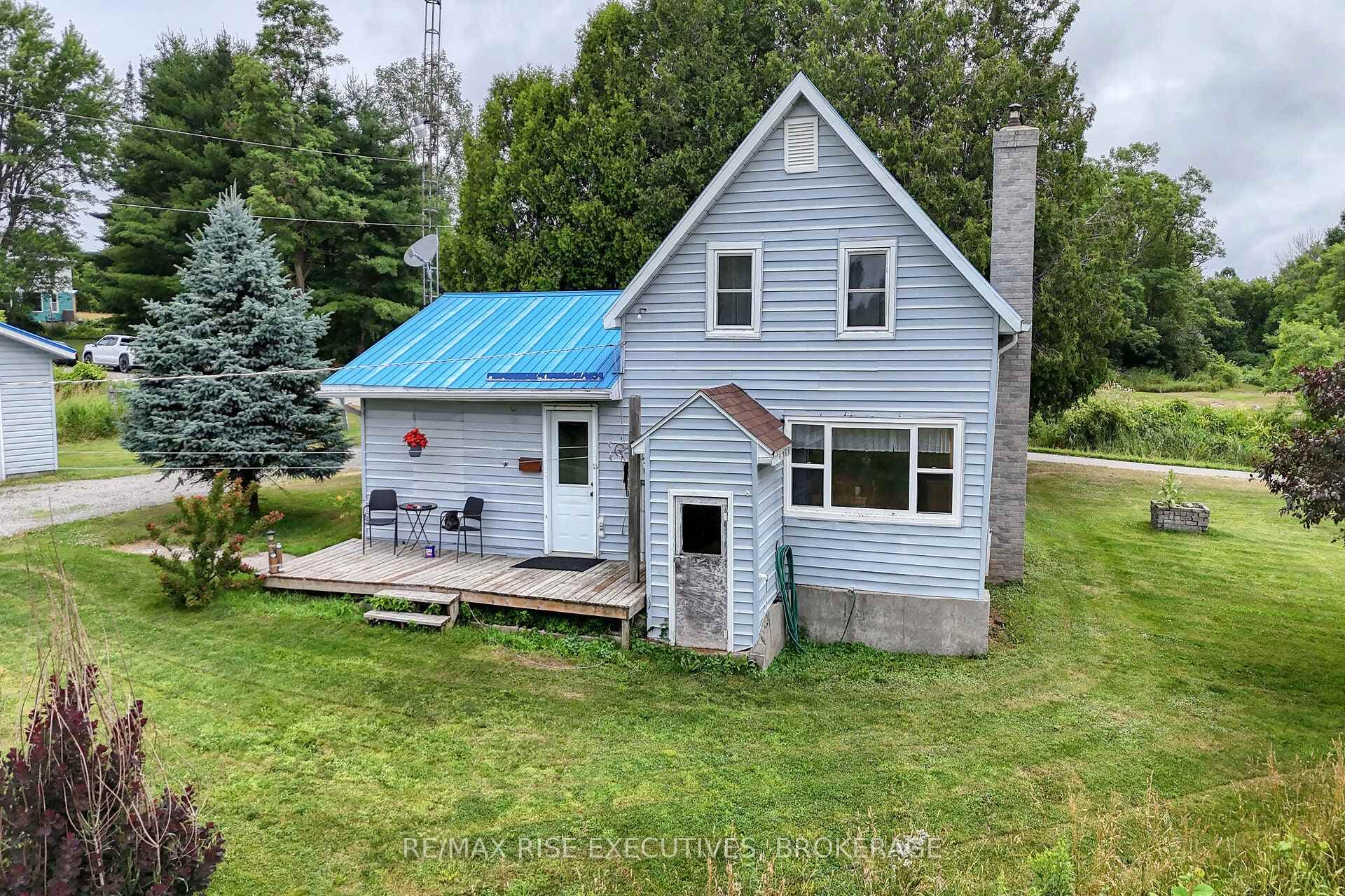 251 Briar Hill Road photo 43