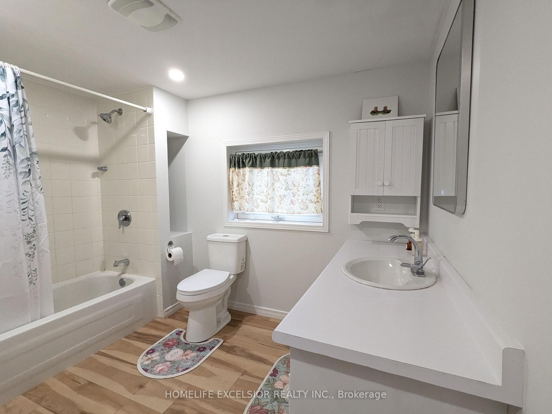 8850 Lakeridge Rd Road Unit 3 photo 21