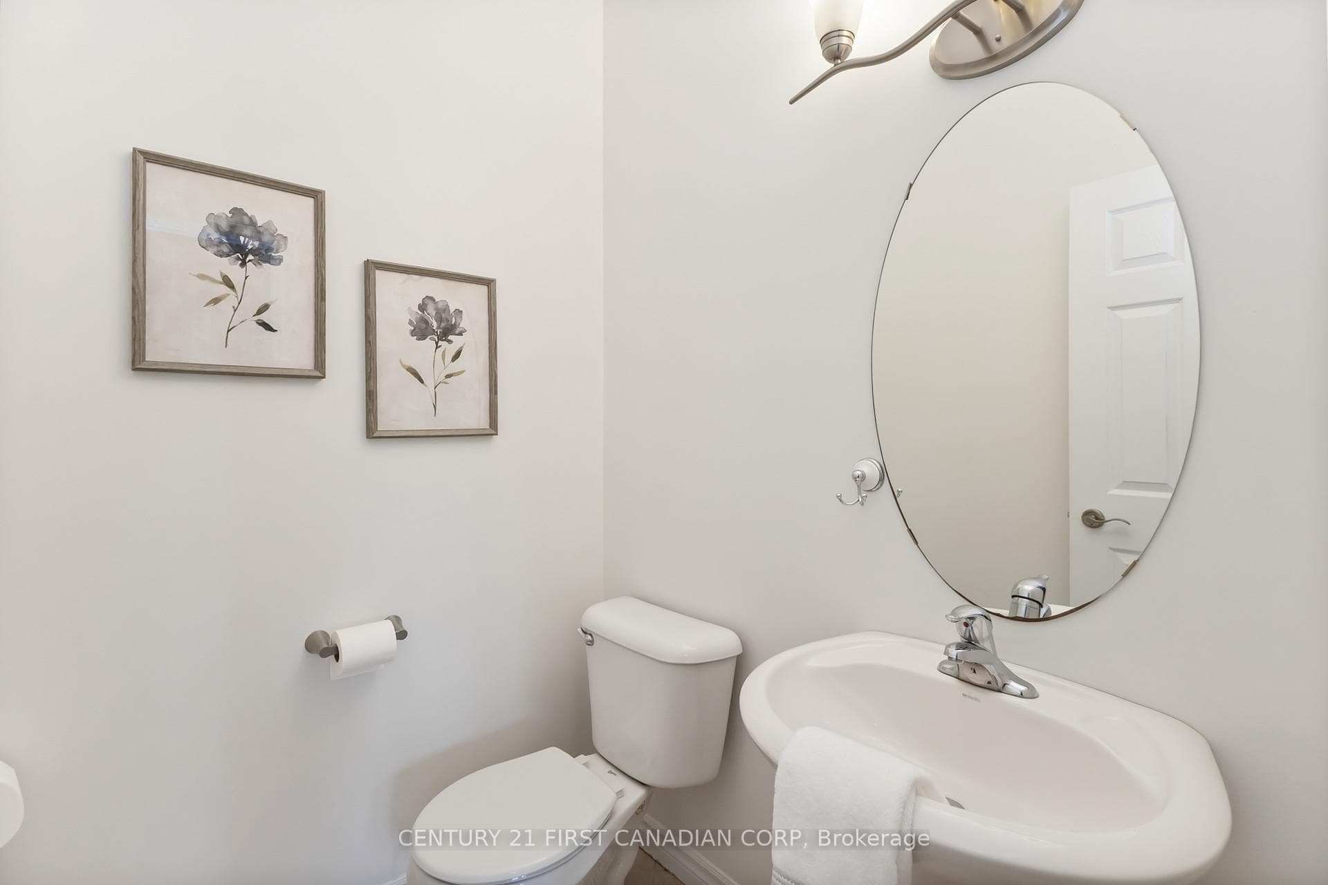 1 Watson Crescent photo 11