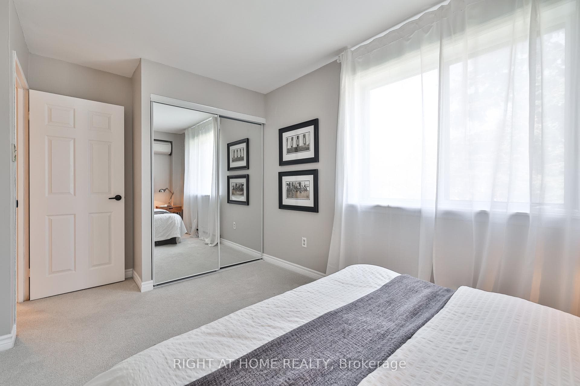 1016 Falgarwood Drive Unit 43 photo 17