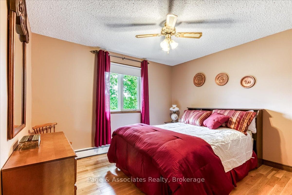 1688 Richard Street photo 27