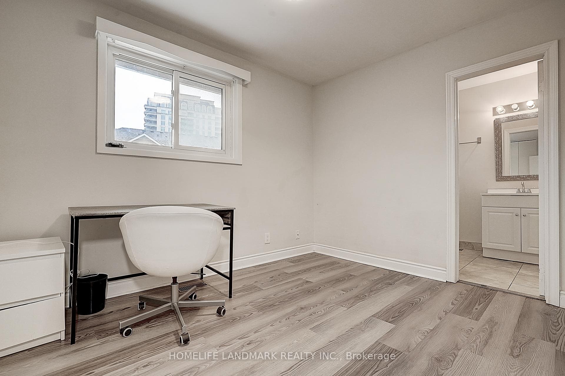11 Ennismore Place photo 23