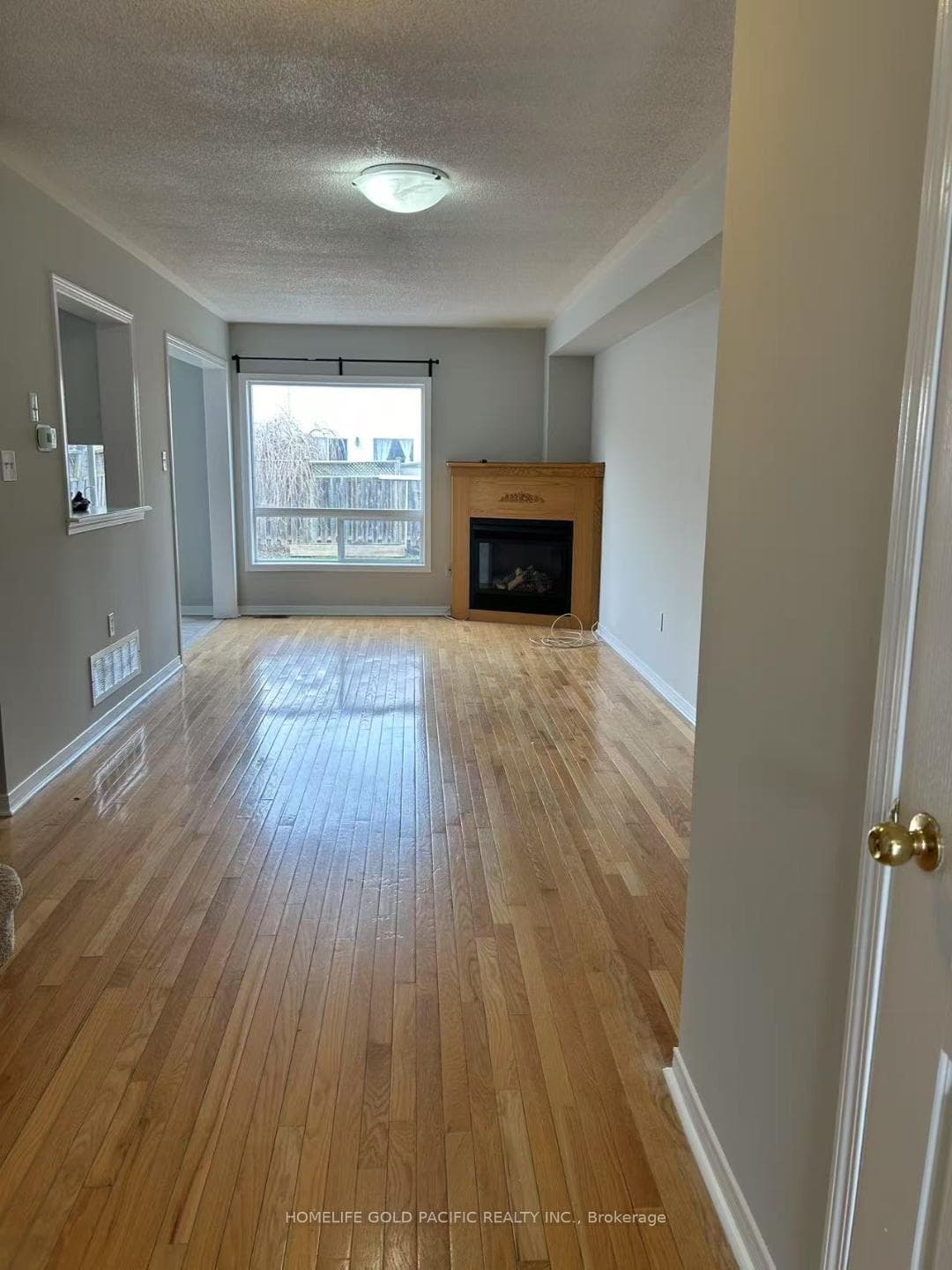 34 Robideau Place photo 2