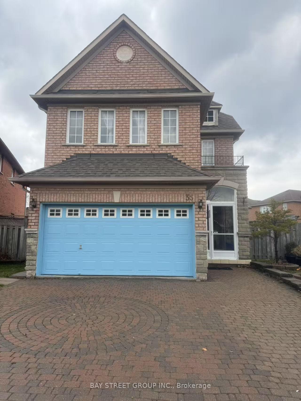 35 Beechgrove Crescent photo 1