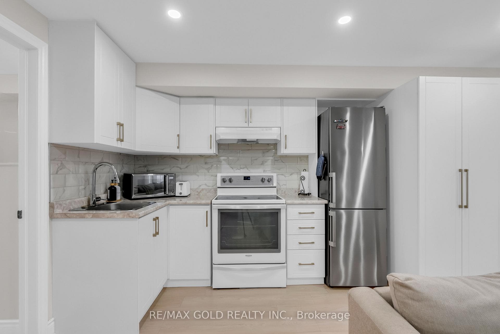 377 Etheridge Avenue photo 38