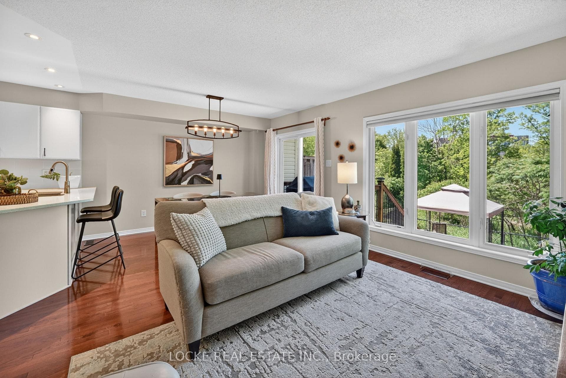 112 Parkrose Private photo 9