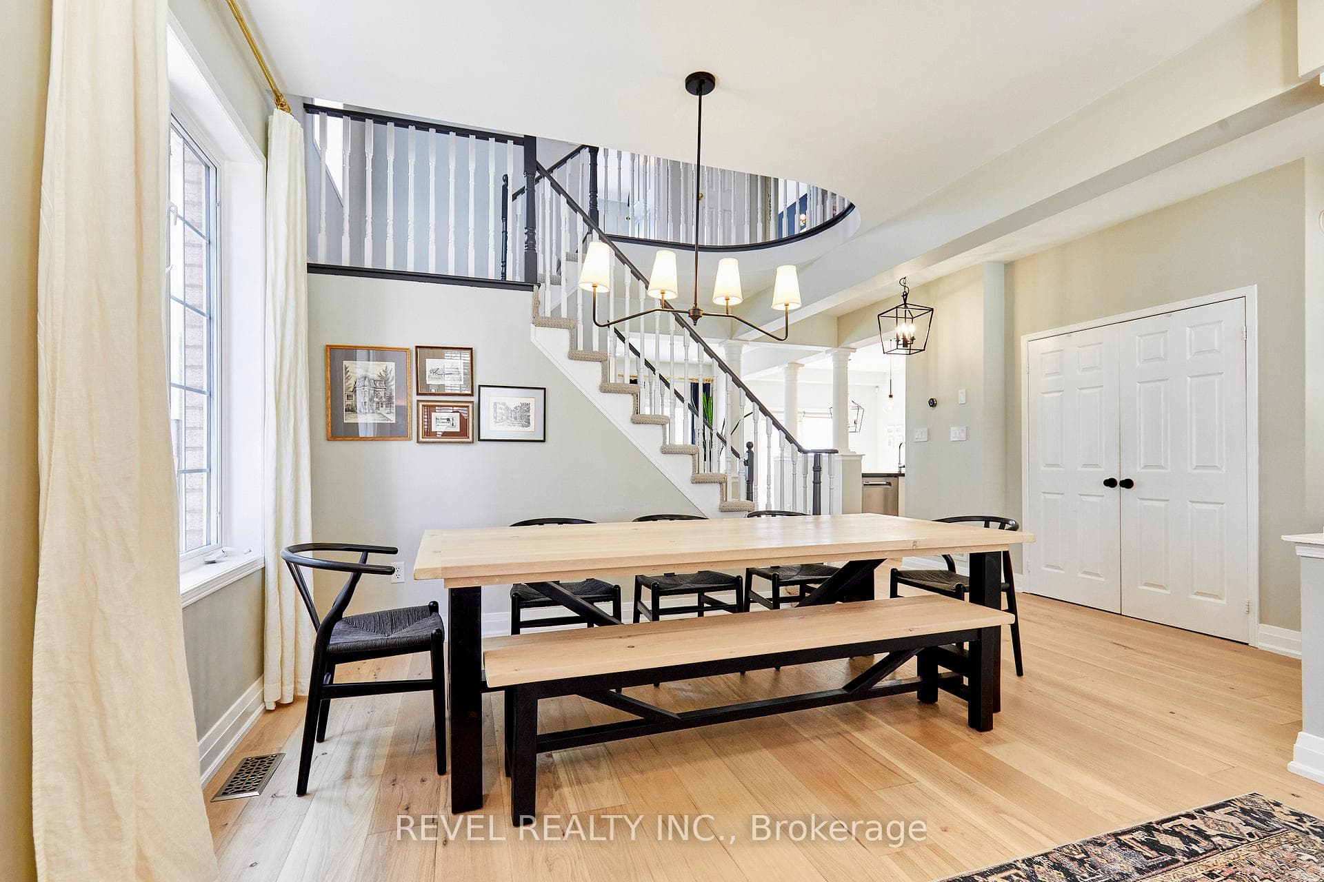 21 Parish Avenue photo 5