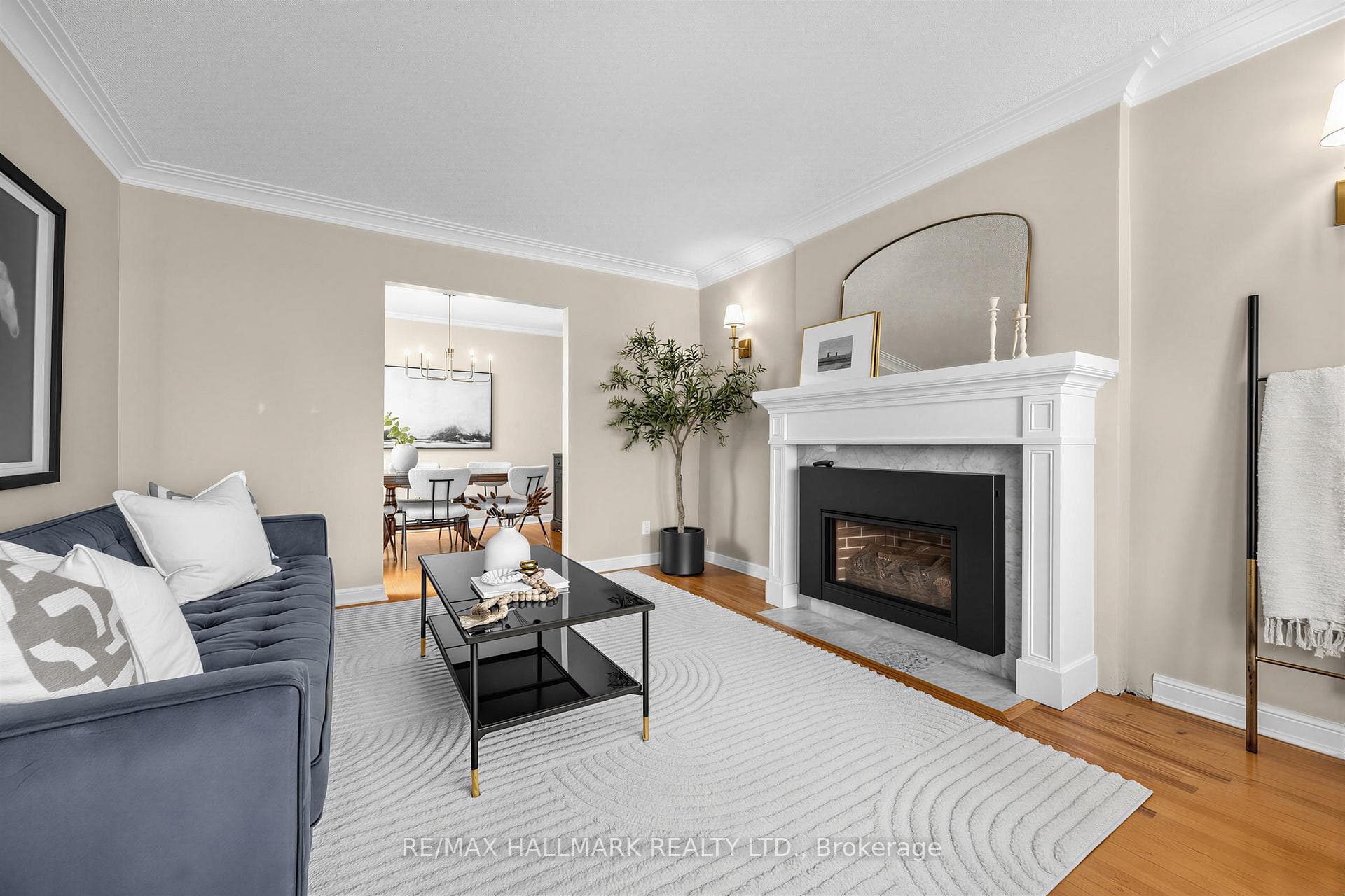 16 Crestland Avenue photo 3