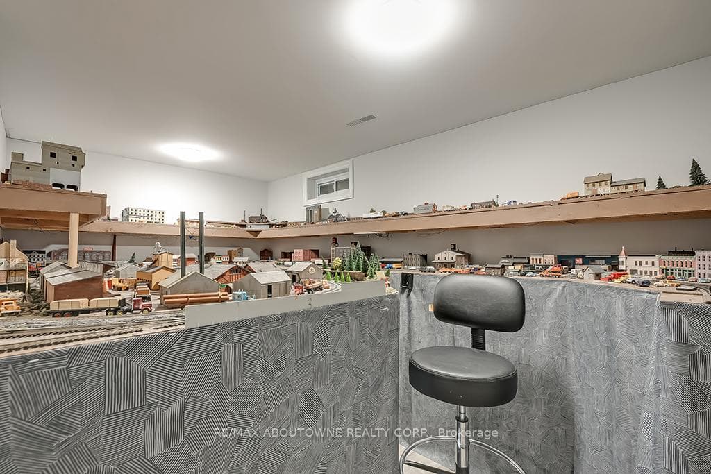 286 Hamilton Drive Unit 1 photo 35