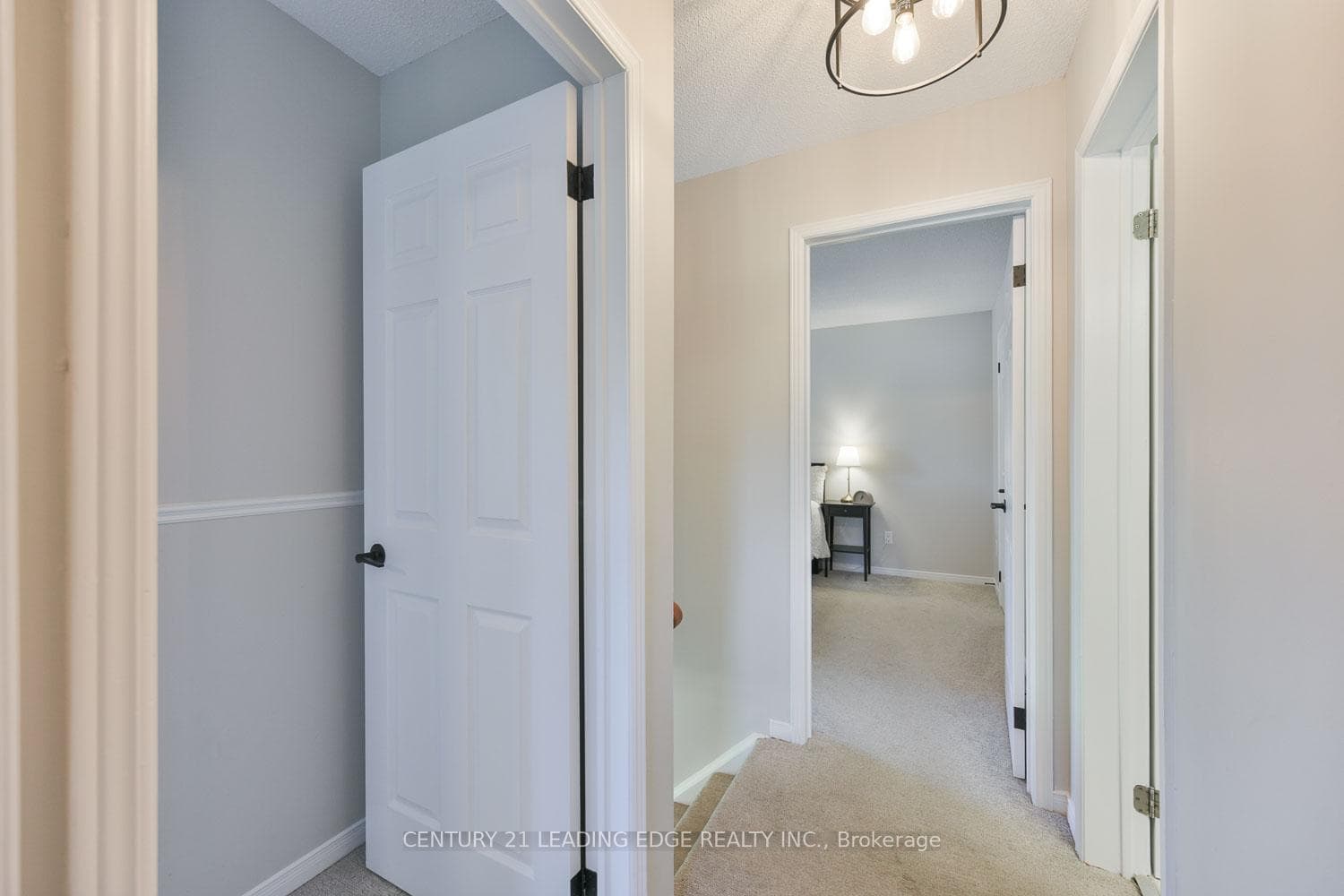 30 McGuire Crescent photo 27