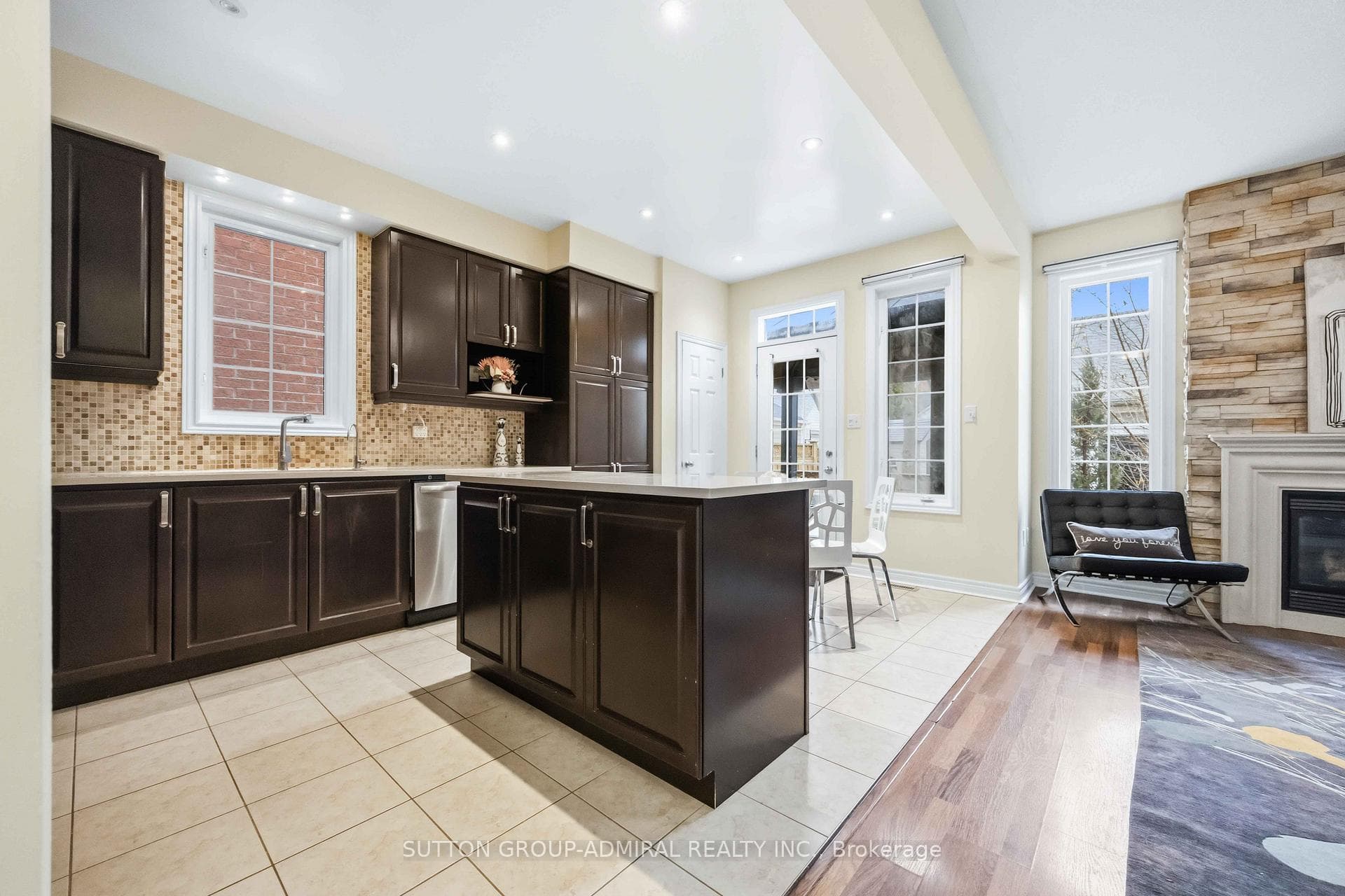 64 Evaridge Drive photo 9
