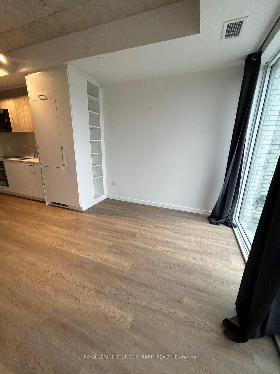 Built-in Bookcase Living Room