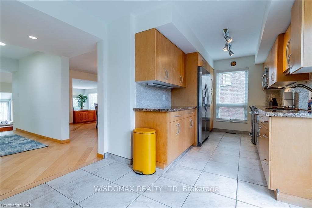 5109 RIVER Road photo 13