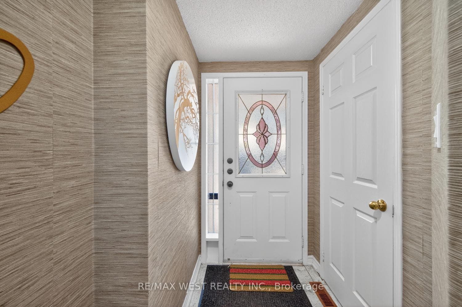 6060 Snowy Owl Crescent Unit 22 photo 11