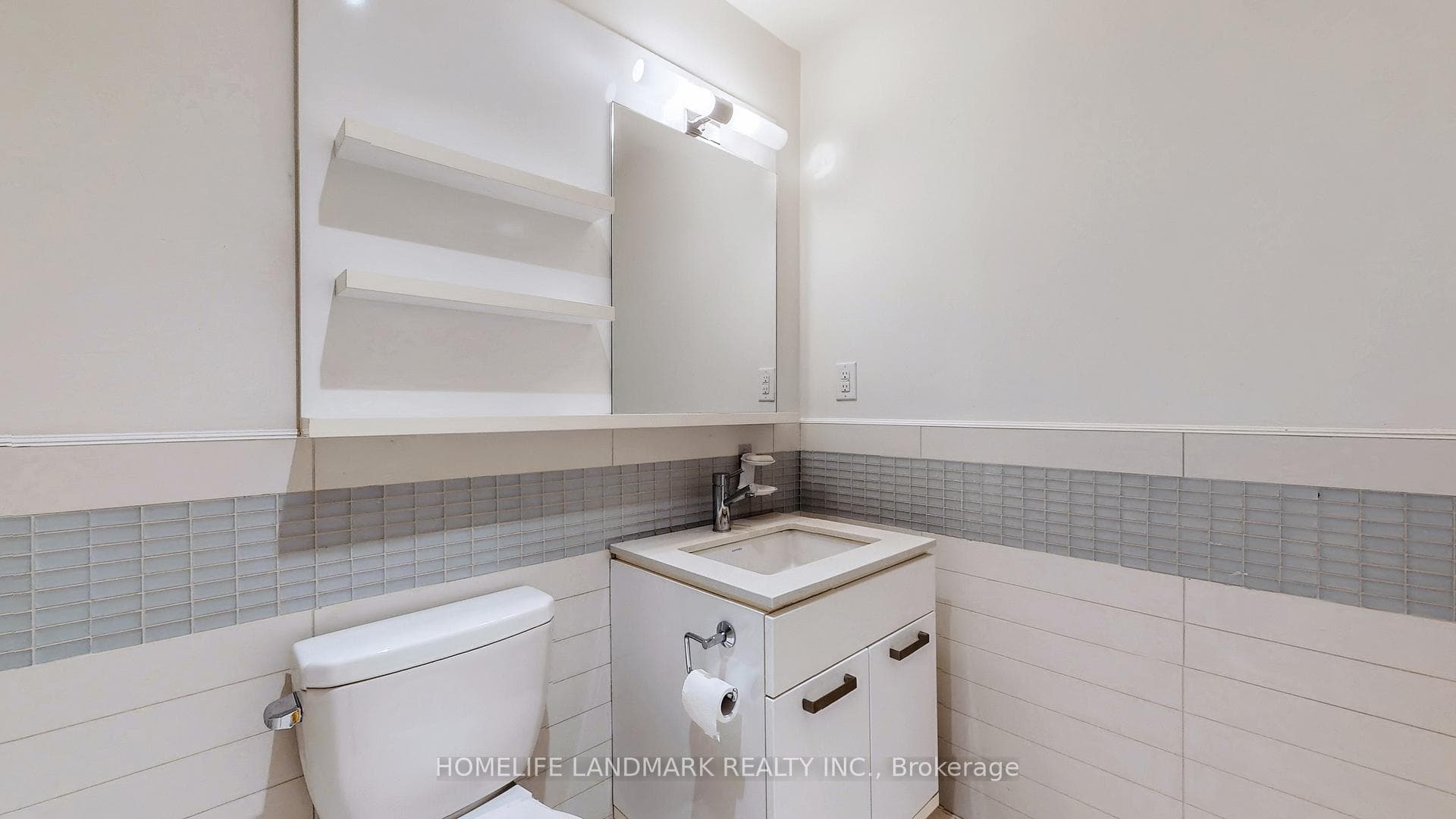 295 Adelaide Street Unit 3010 photo 24