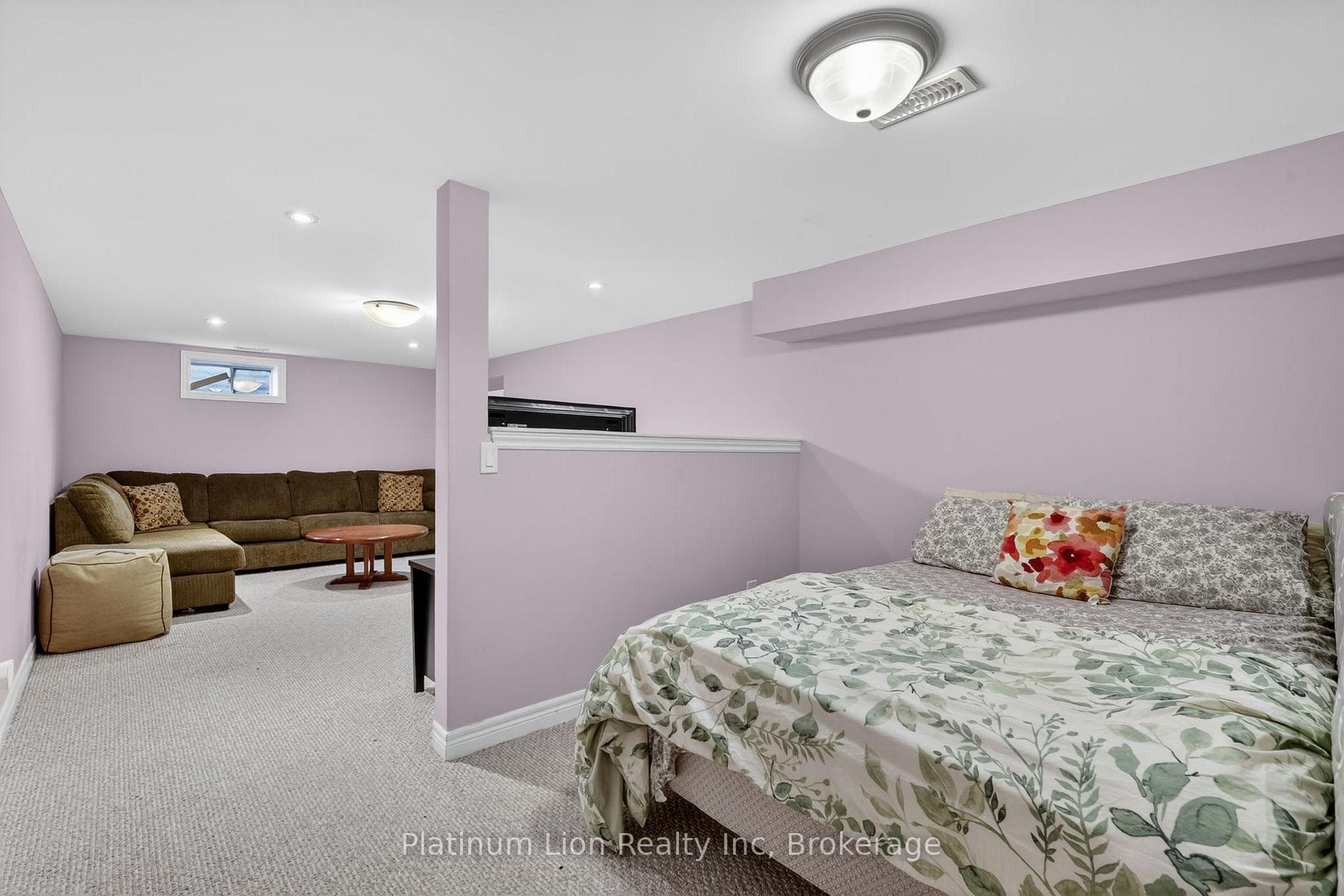 150 Gateshead Crescent Unit 19 photo 41