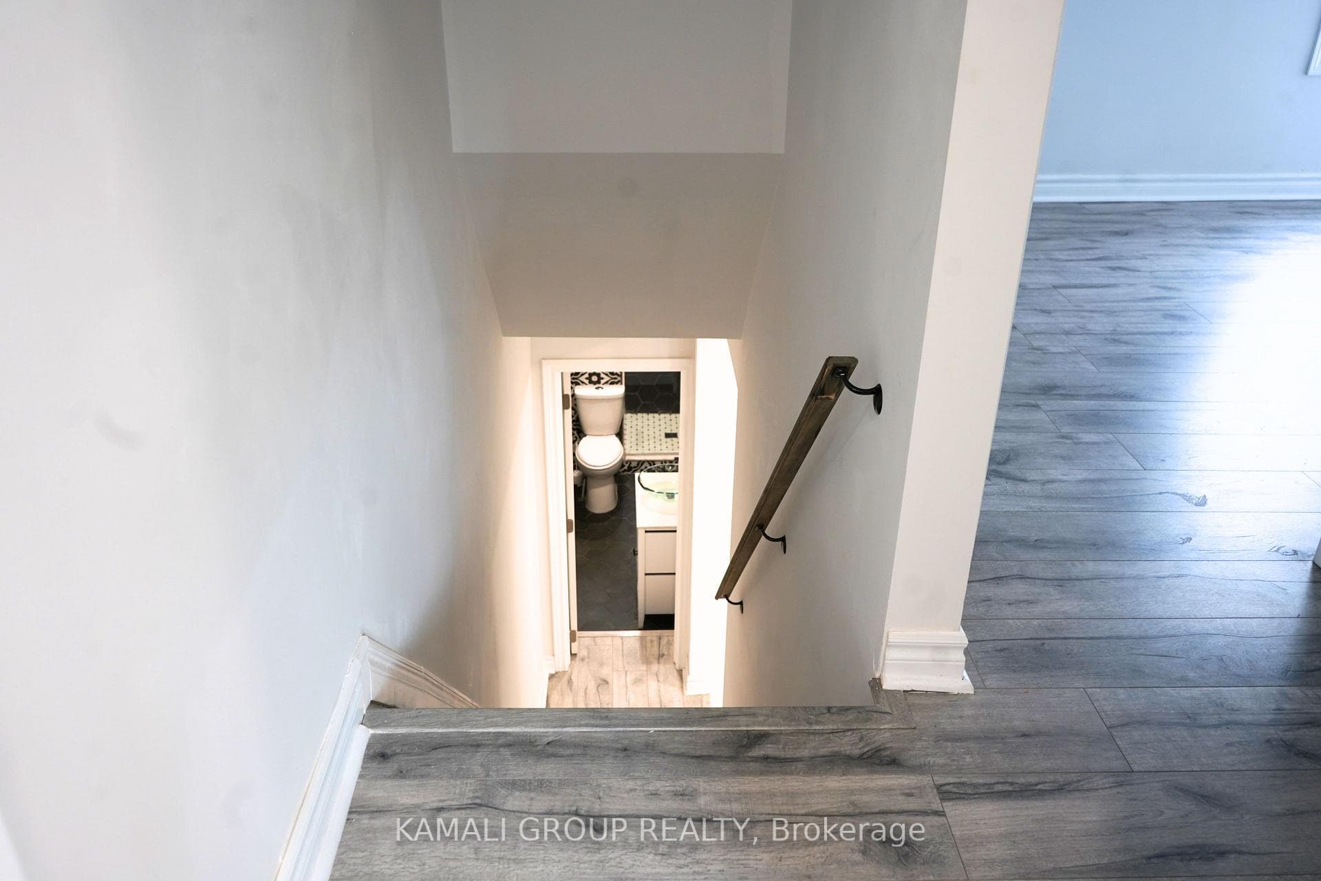 85 Cheever Street photo 8