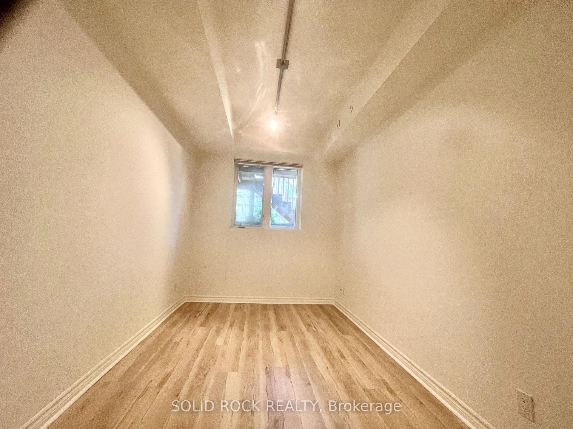 60 Carr Street Unit 1 photo 10