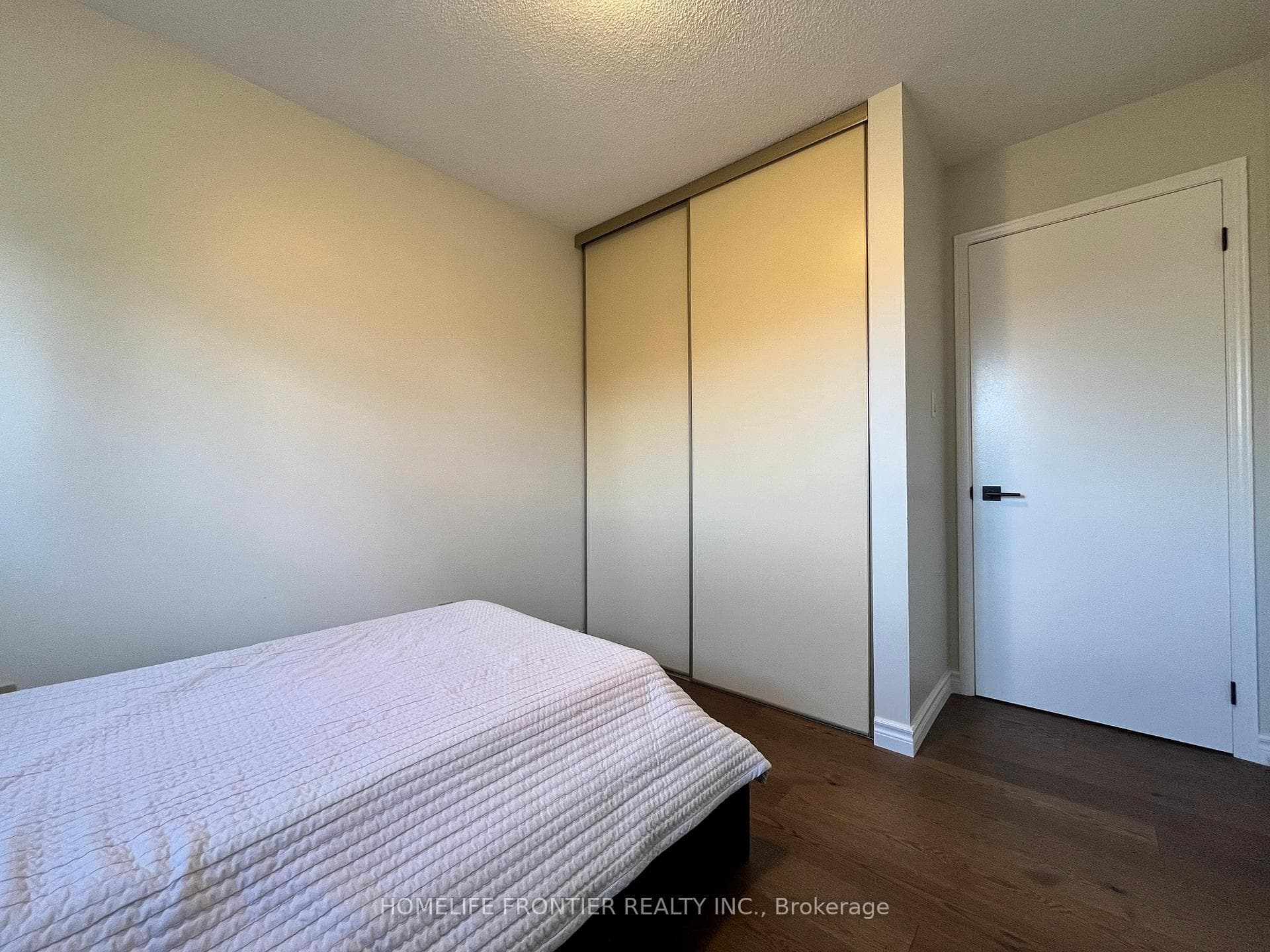 36 Tamara Drive photo 30