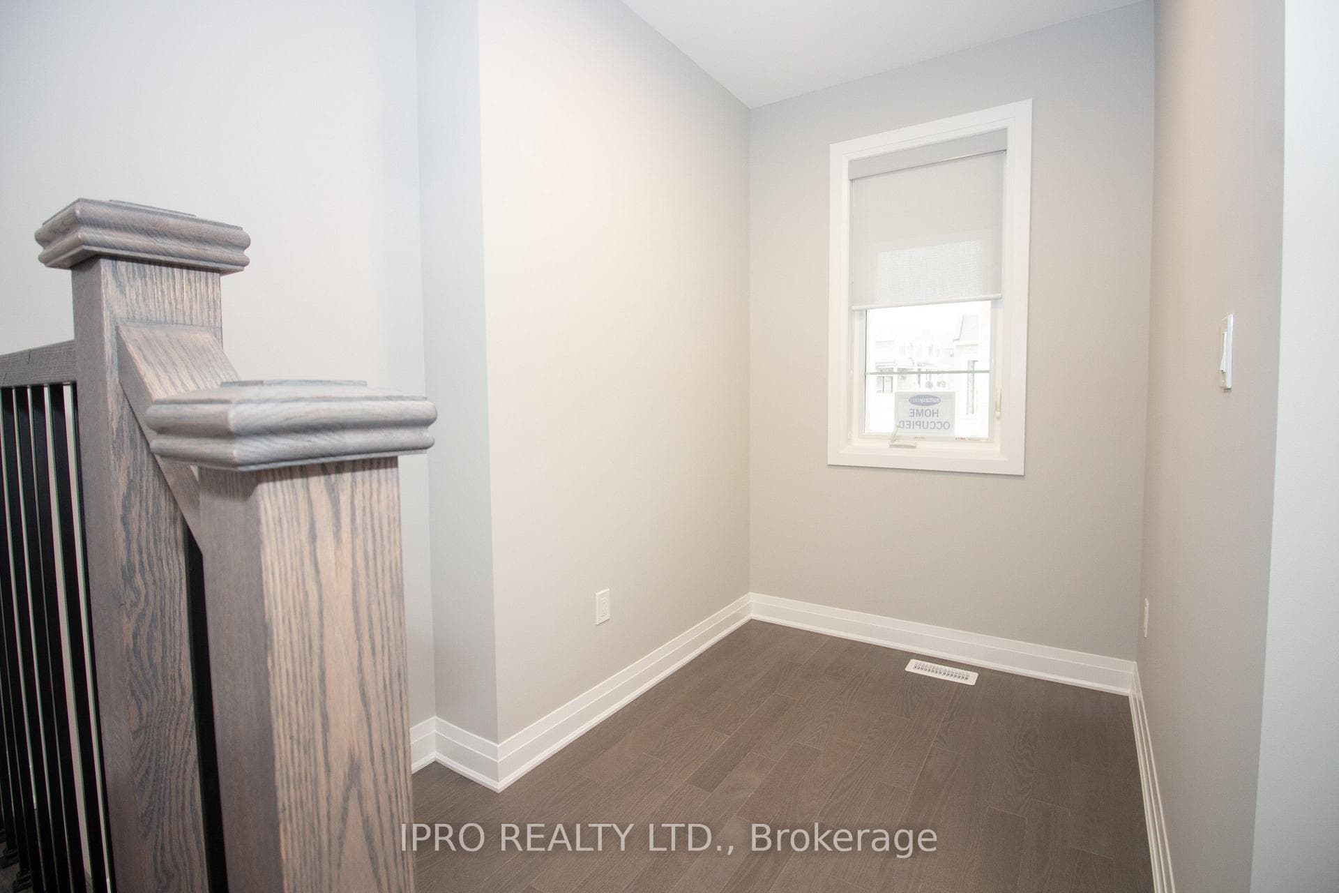 3021 Bramall Garden N/A photo 10