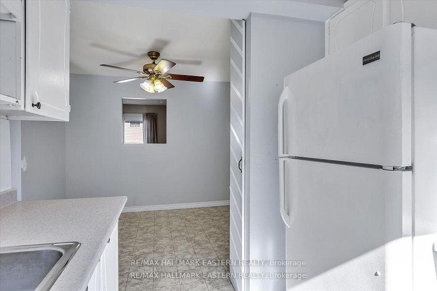 996 Sydenham Road Unit #67 photo 11