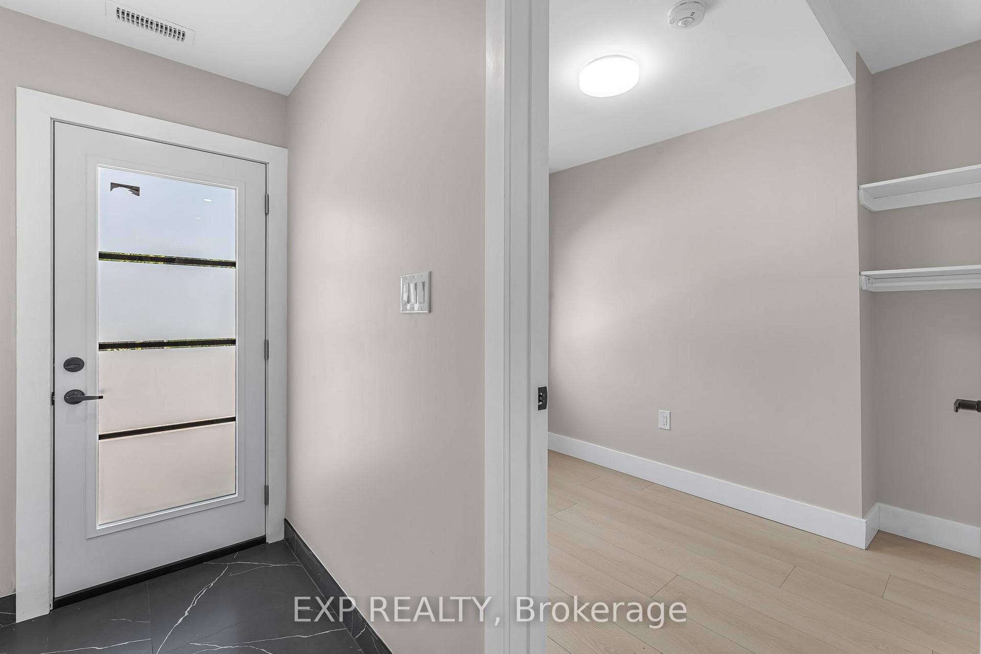 56 East 34th Street photo 5