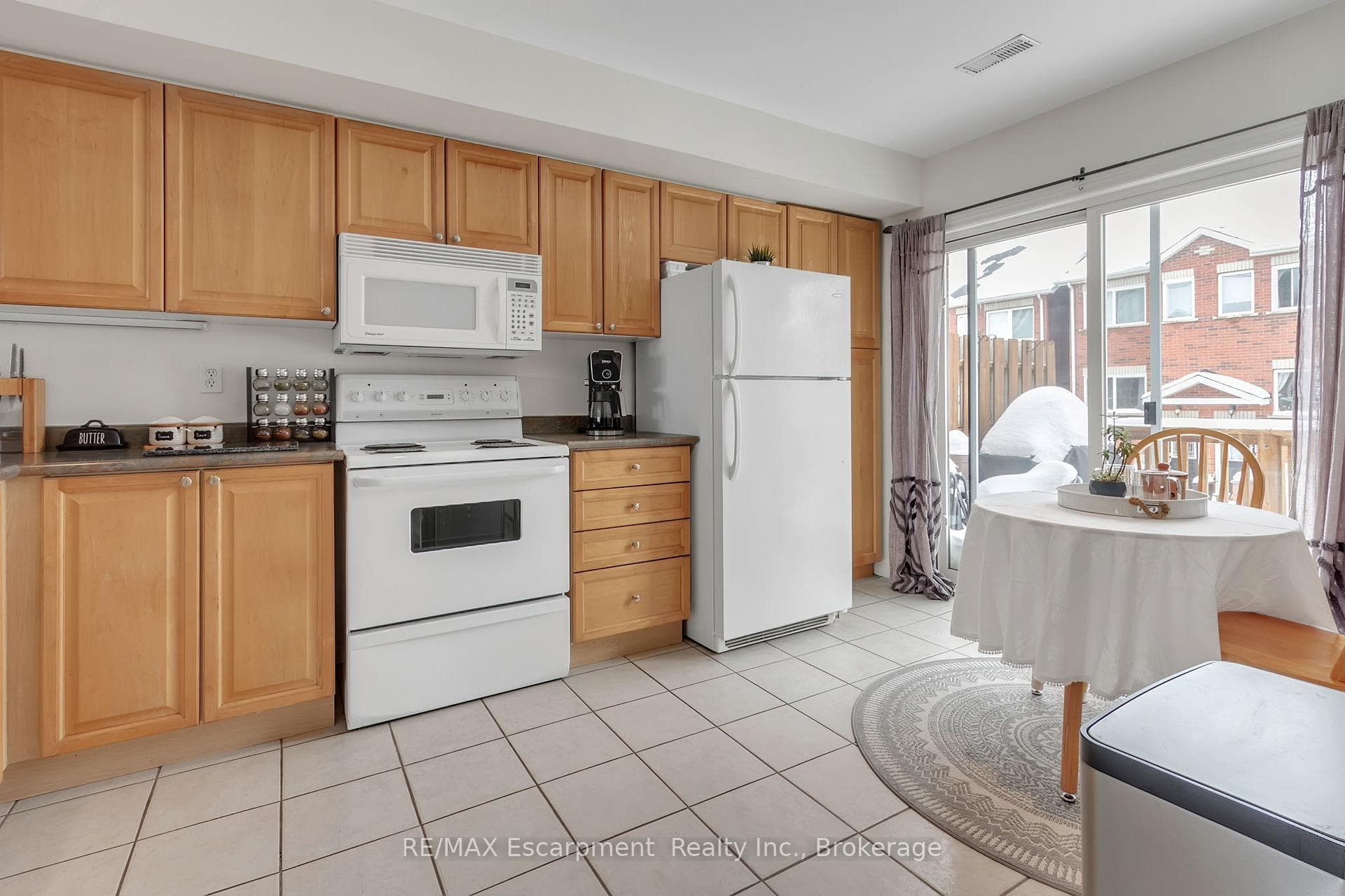 1751 Lampman Avenue Unit 53 photo 9