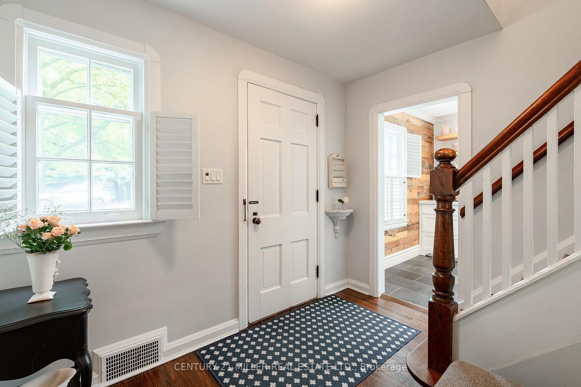 32 Park Avenue photo 8