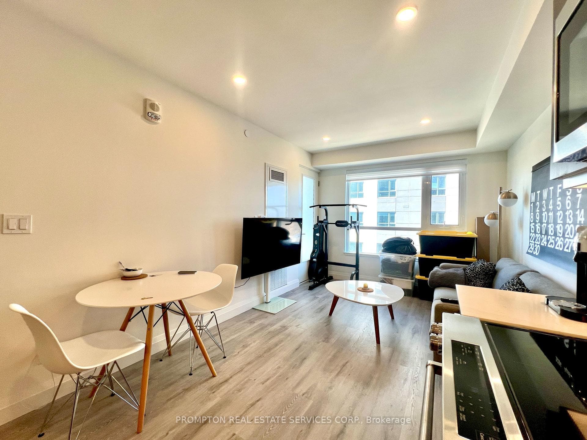 58 Lakeside Terrace Unit 705 photo 3
