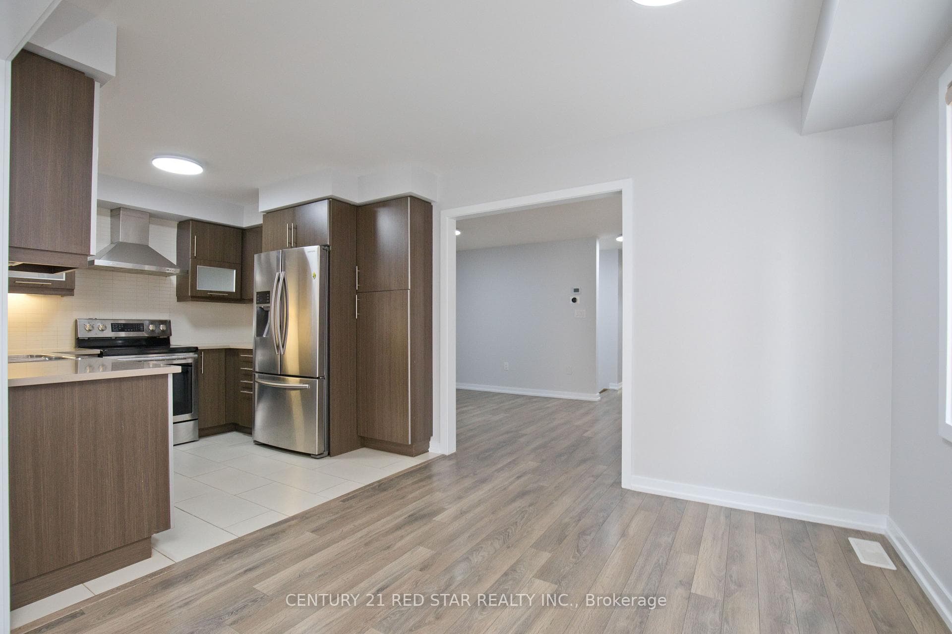 18 Golden Springs Drive photo 16
