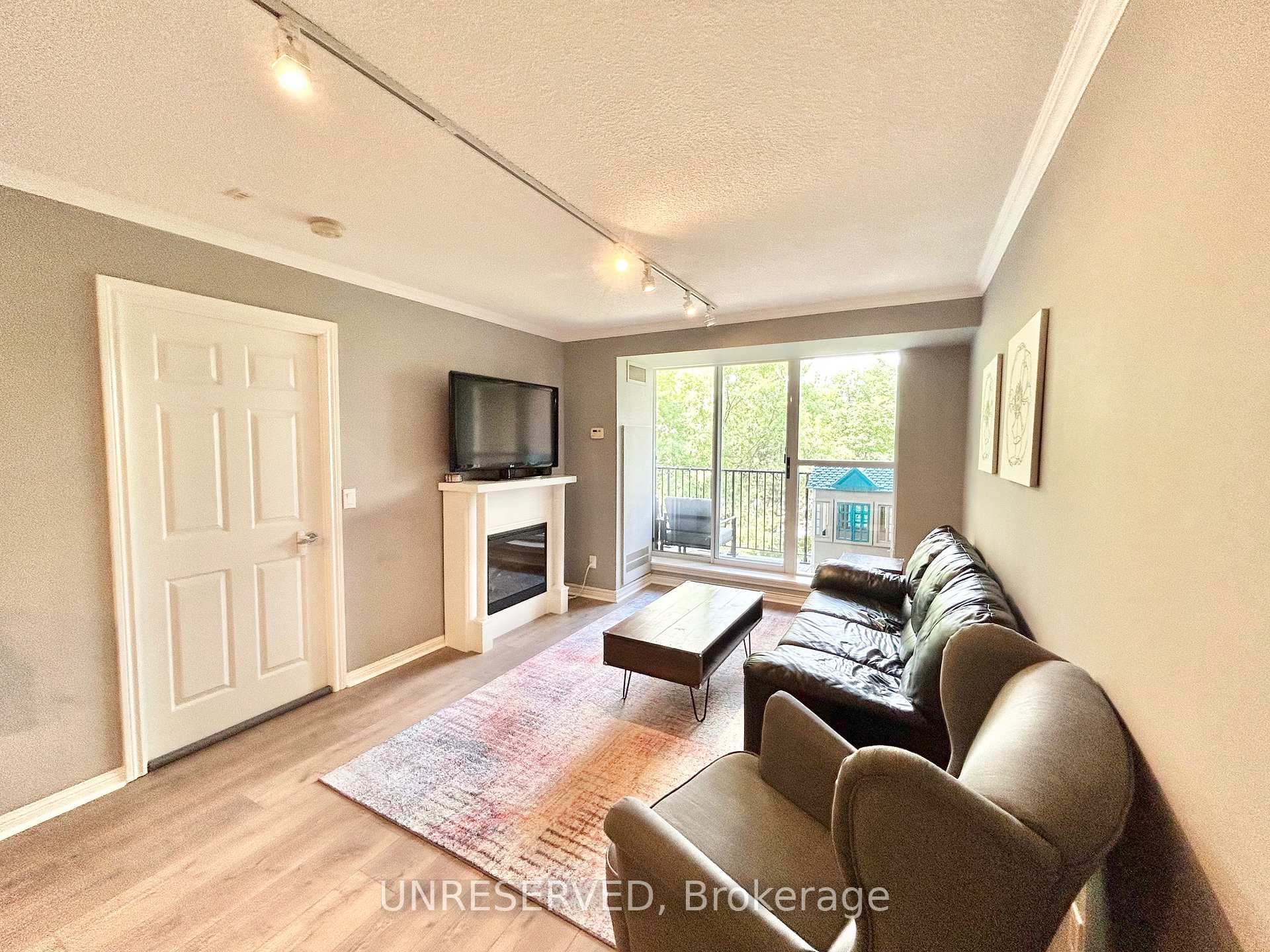 260 Merton Street Unit 510 photo 9