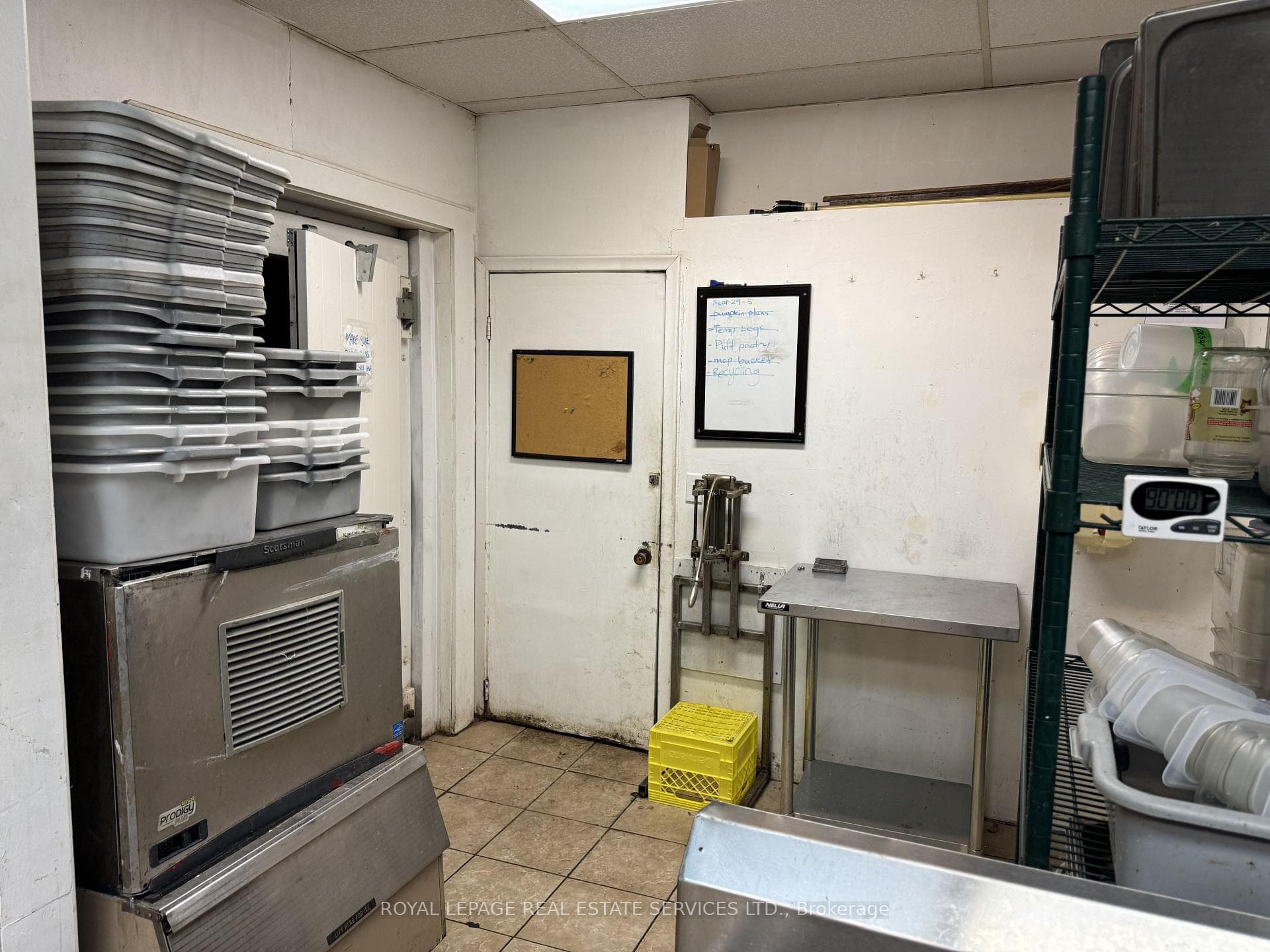 1193 Queens Bush Road photo 17