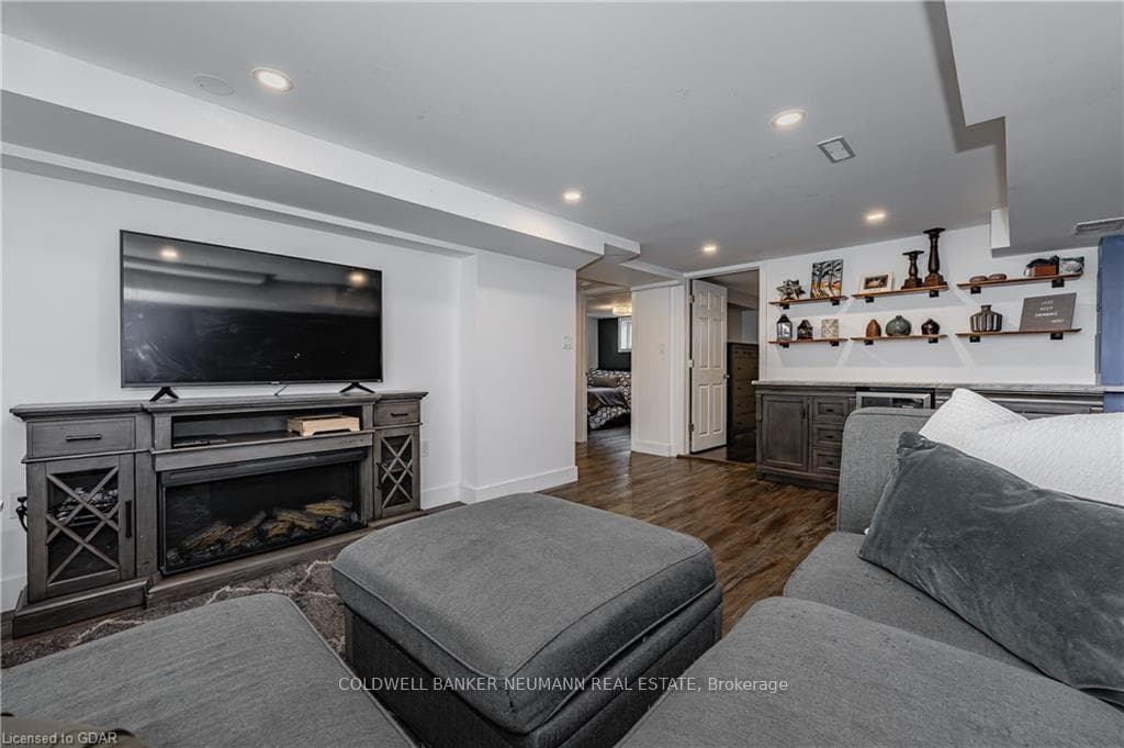 2 Glenwood Avenue photo 23