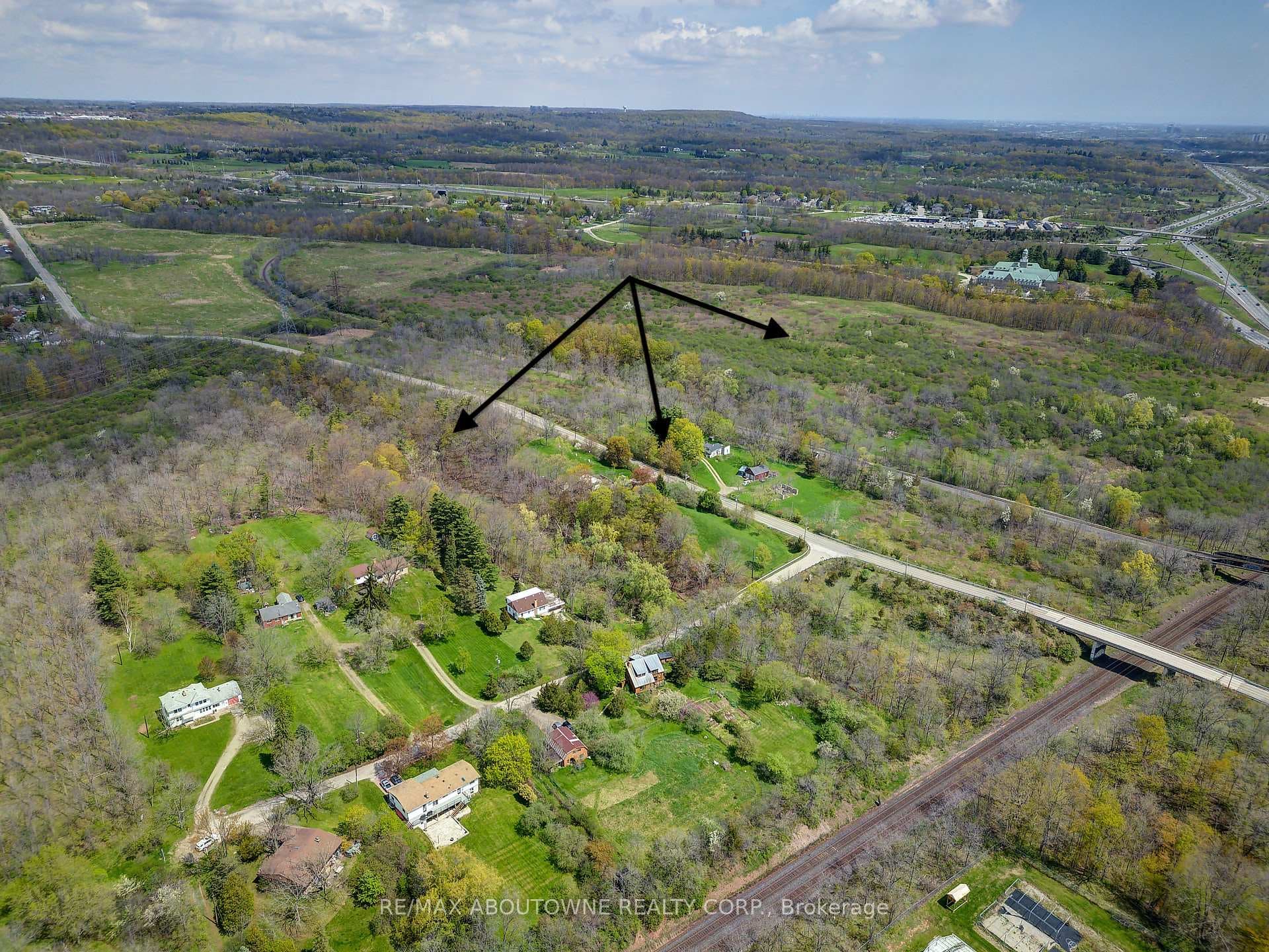 99 Old Guelph Road photo 7